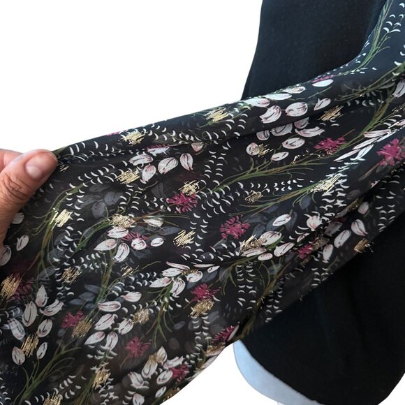 89th & Madison Black Knit Top W/ Sheer Floral Sleeves Size PL - Picture 4 of 7